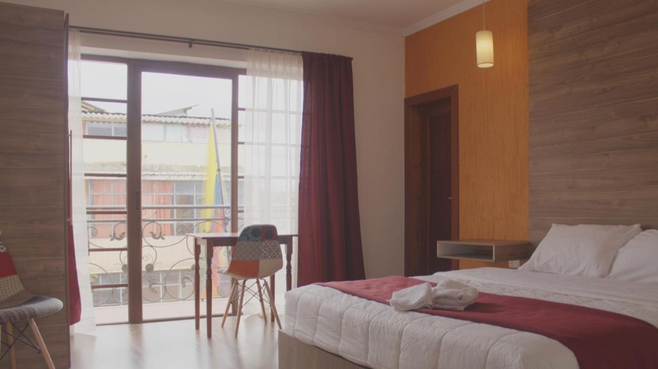 Hostal Nizza Cuenca Buitenkant foto